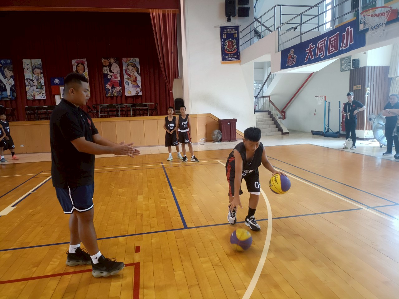 活力仁小